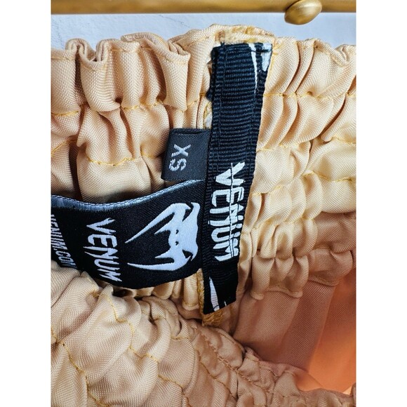 Muay Thai Venum Shorts XSmall Black Gold MMA Boxing Trunks Combat Polyester - Picture 4 of 6